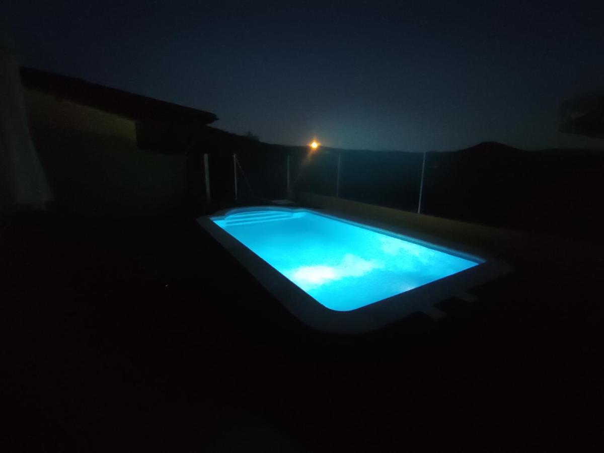 Casa Rural Los Olivos Сотосеррано Экстерьер фото
